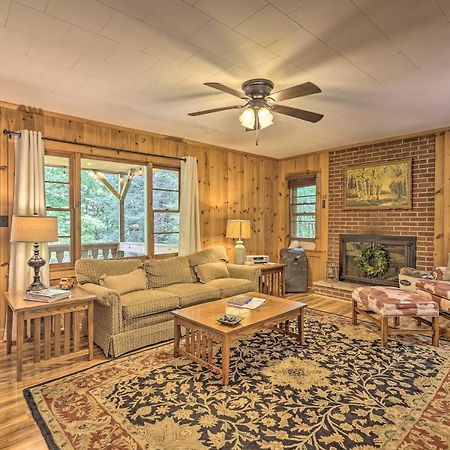 Peaceful Roaring Gap Retreat With Fire Pit And Patio! Villa ภายนอก รูปภาพ